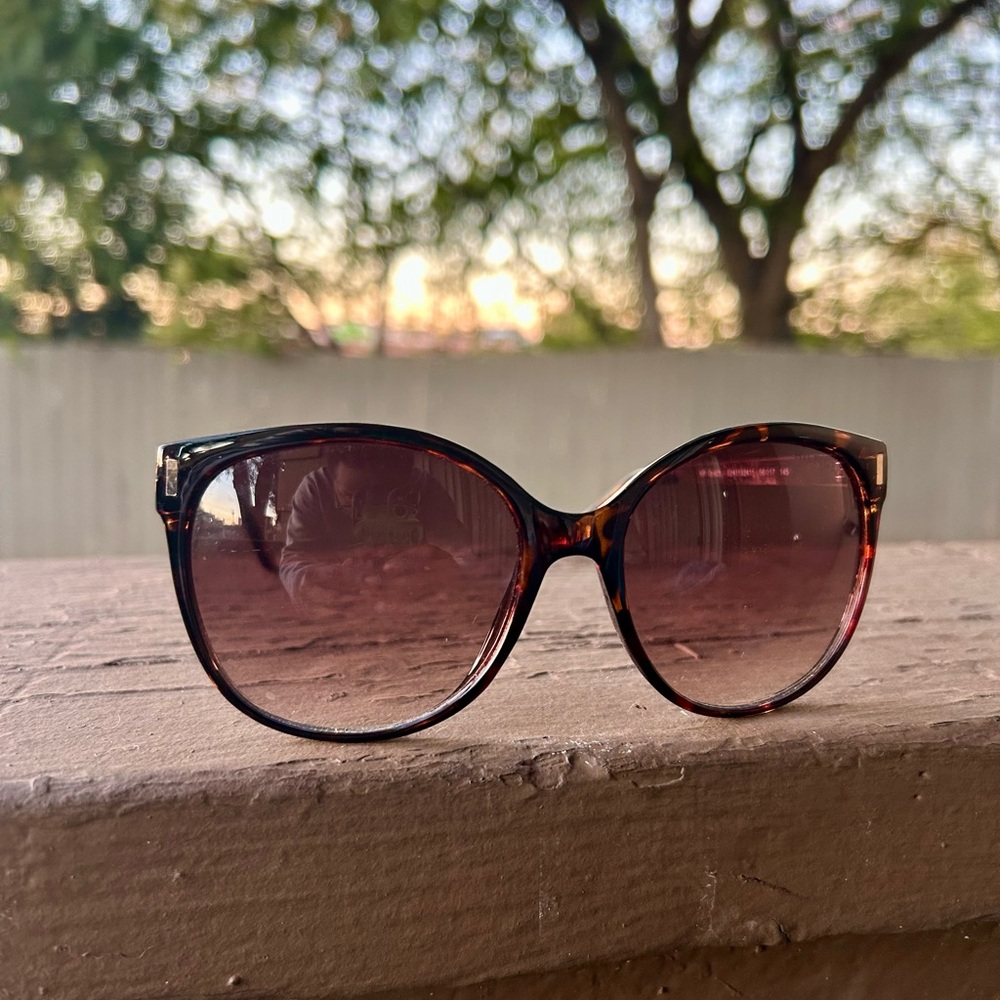 Tommy Hilfiger Brown Sunglasses